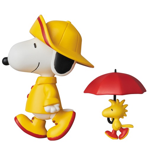 UDF PEANUTS SERIES 7 RAINCOAT SNOOPY & WOODSTOCK