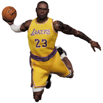 MAFEX LeBron James(Los Angeles Lakers)