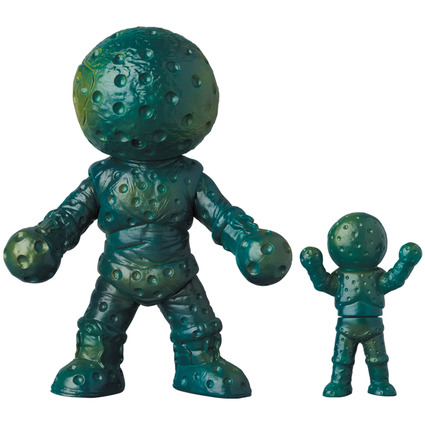 Sponge Green(Removable mask)+Mini Sofubi (from Android Kikaider)《Planned to be shipped in late Nov. 2022 Orders can be placed until August 31st》