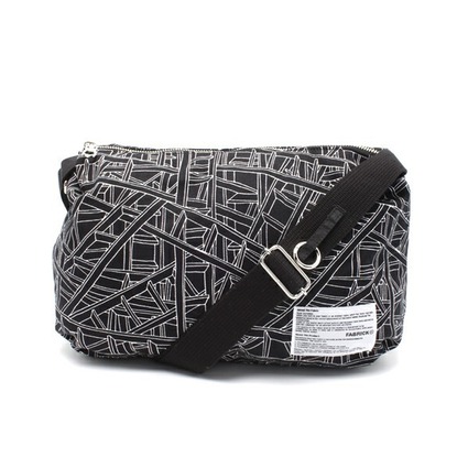 MIKE PERRY - SHOULDER BAG BLACK